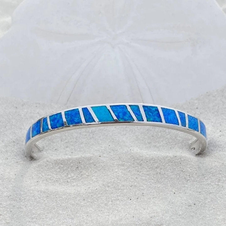 Blauwe en Zilveren Opal Bracelet