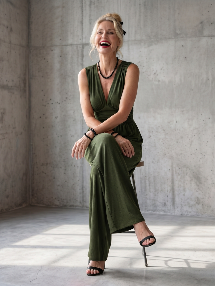 Vincenza | Diepe V Taille Gedefinieerde Wijde Pijpen Jumpsuit
