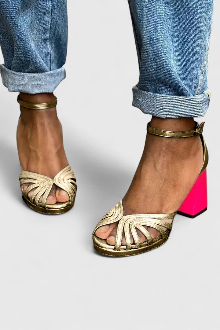 Noelyrah™ | Elegante Hakken