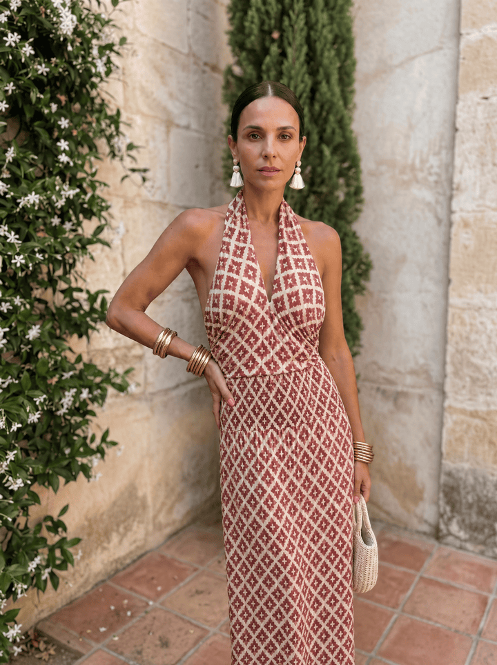 Elegante ensemble met blootgestelde schouders